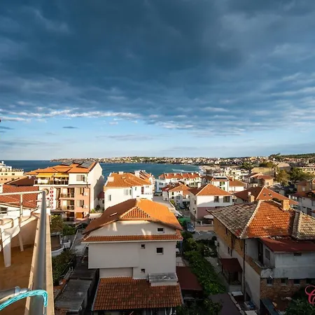 מלון Chuchulev 3*