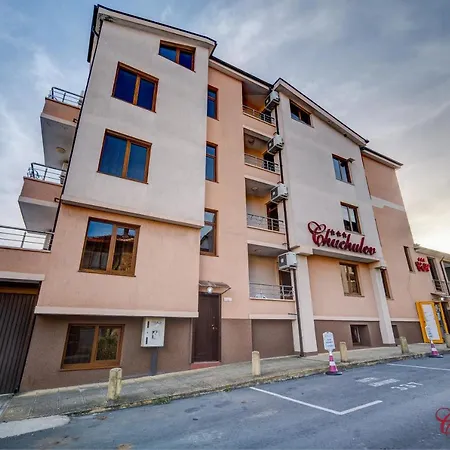 Chuchulev מלון 3*