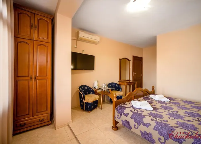 Хотел чучулев Созопол