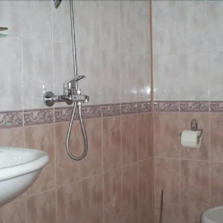 Hotel Chuchulev 3*