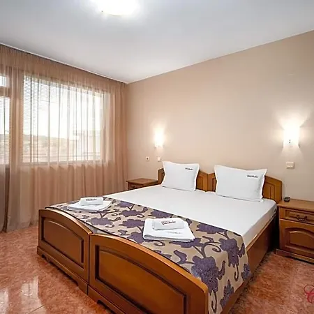 Chuchulev Hotel 3*