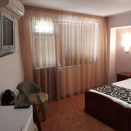 Chuchulev 3* Sozopol