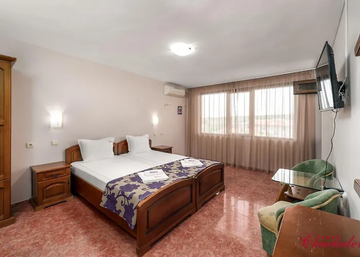 Chuchulev Отель