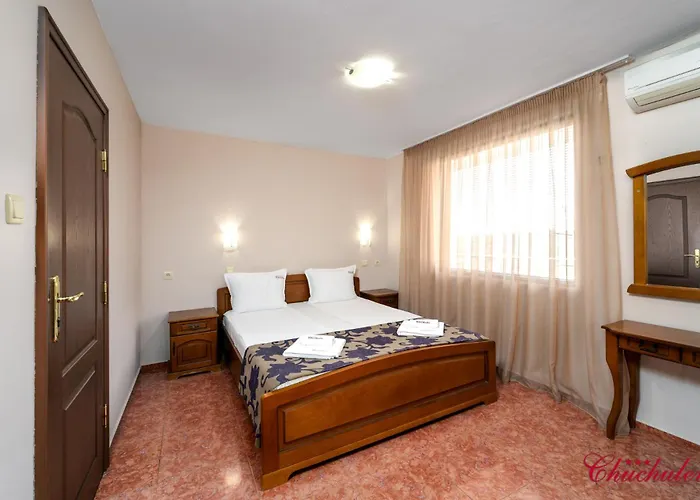 Chuchulev Отель 3*